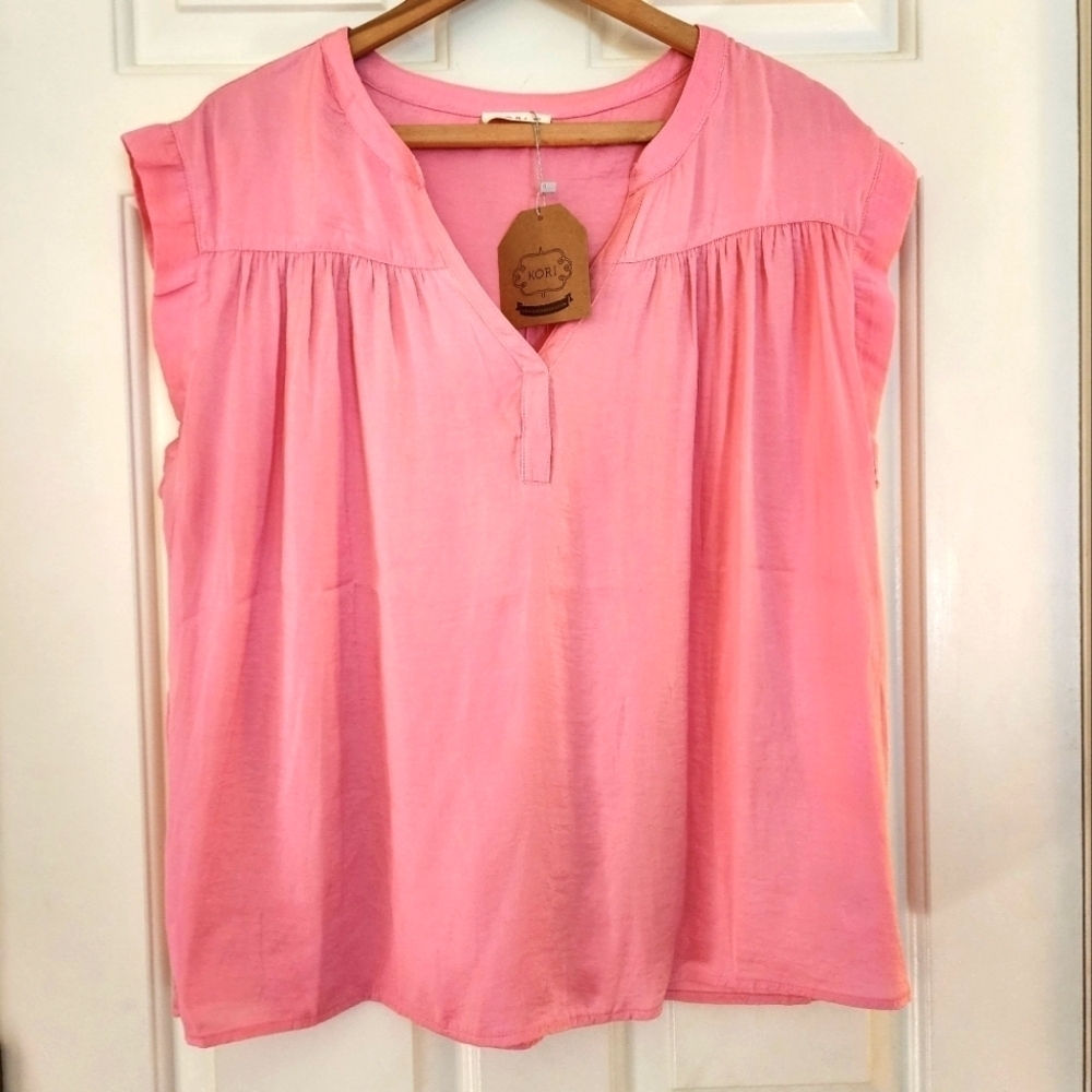 Kori satin top NWT romantic feminine size m/l bubblegum pink